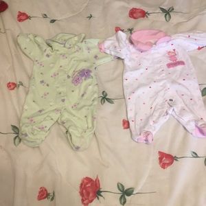 2 preemie footed pjs